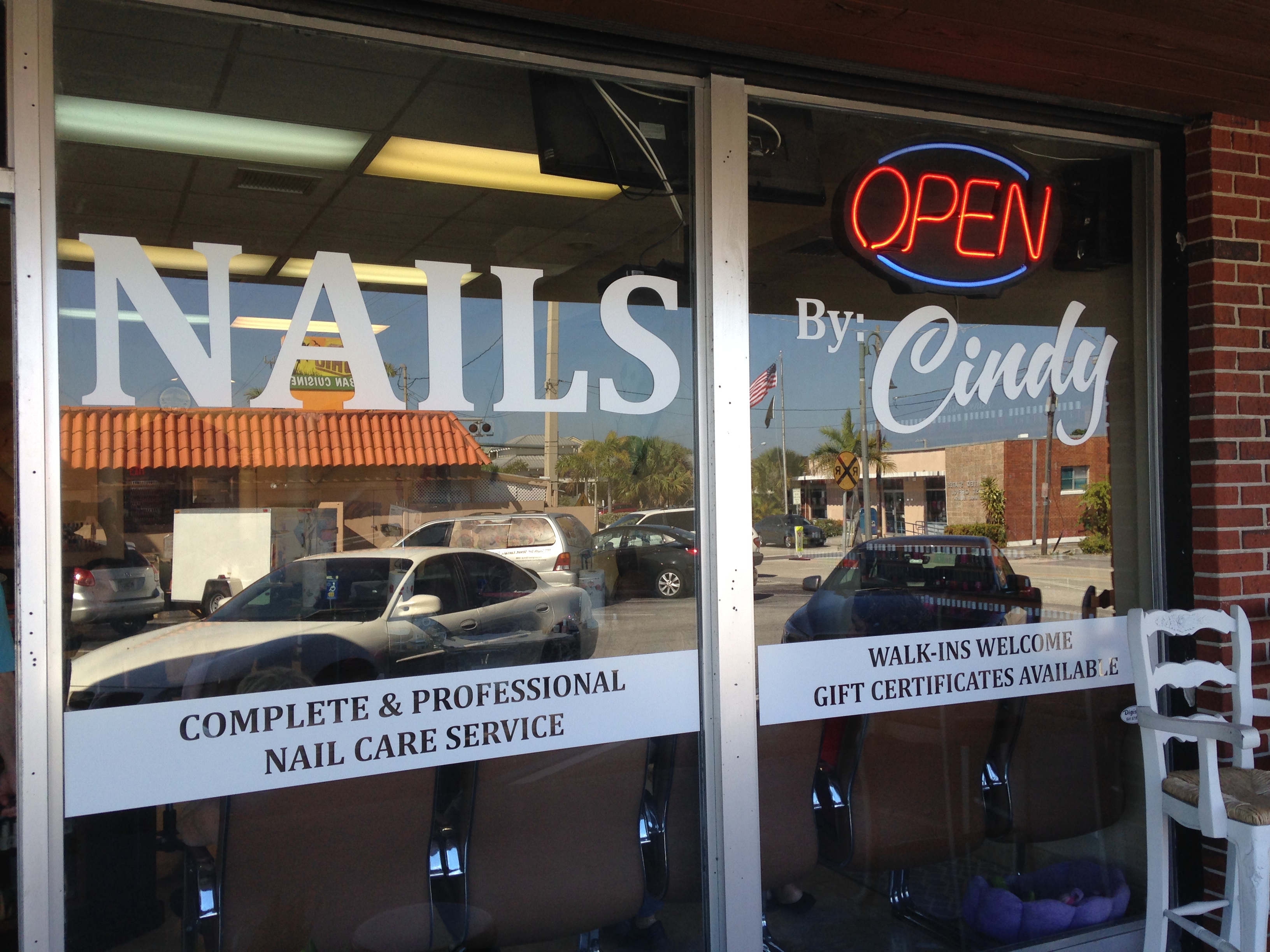 Window Lettering view 3